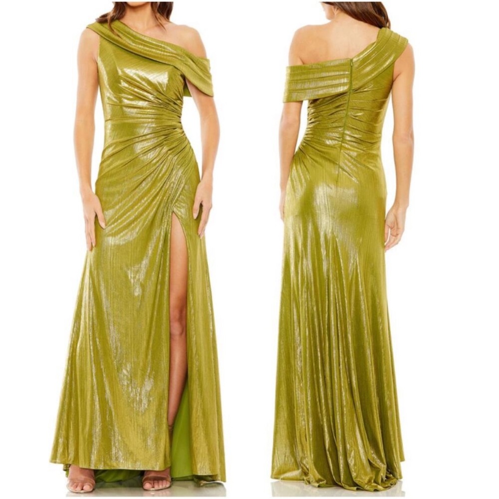Mac Duggal NWT Off The Shoulder Ruched Slit Metallic Gown Green 27152 Size 2